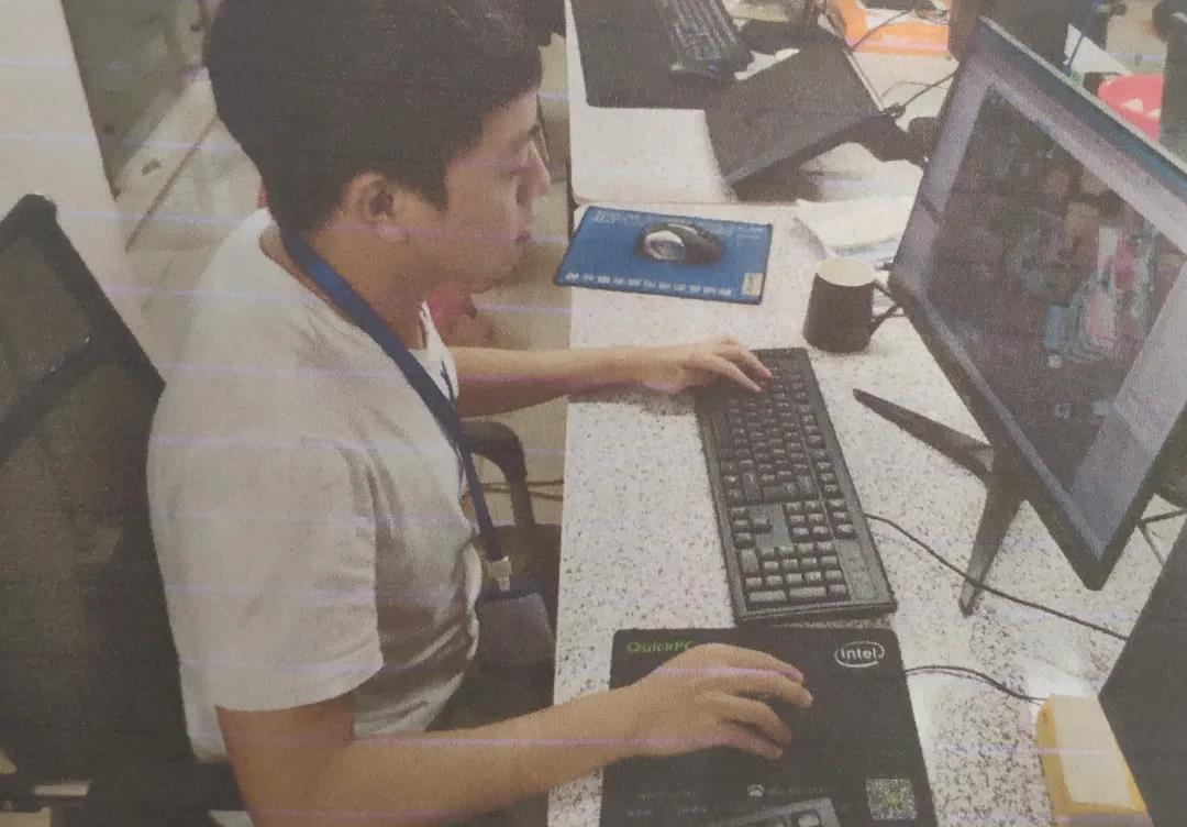 你好，，，，，，，，乘风破浪的实习生们！